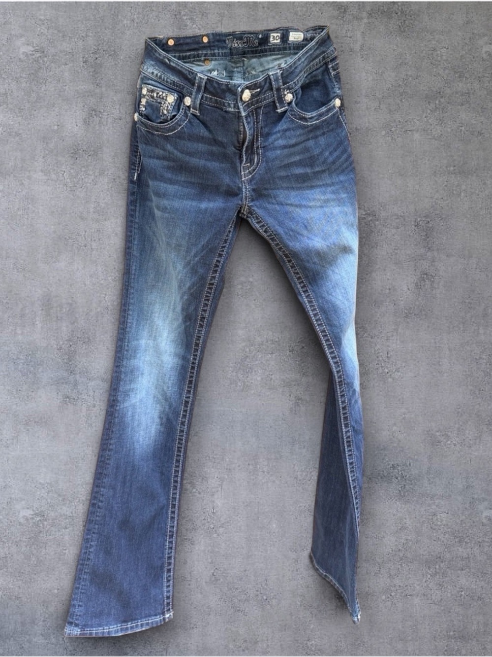 Miss Me Signature Sequins Denim Jeans Women's Size 30x34 USA - Picture 3 of 16